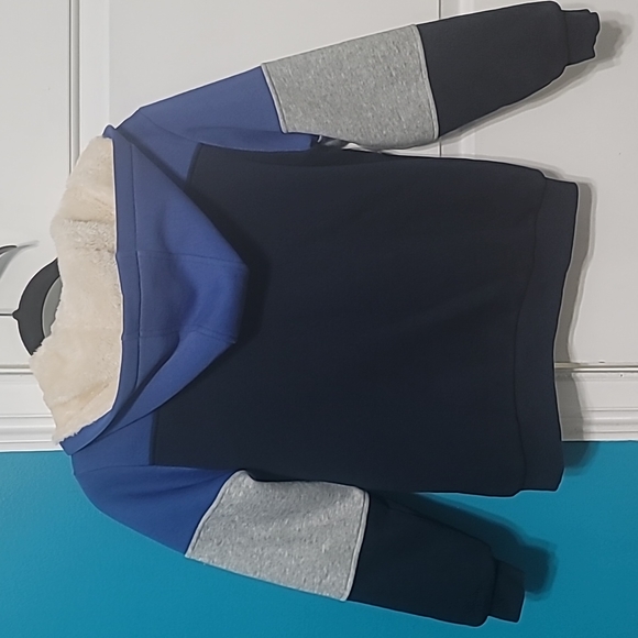 Jacket - Picture 3 of 4